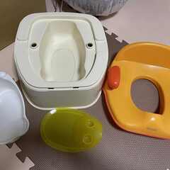 子ども用トイレトレーニンググッズ（おまる・補助便座）差し上げますの画像