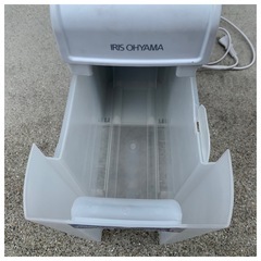 アイリスオーヤマ　シュレッダーの画像