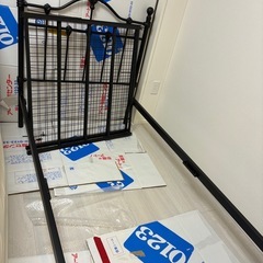 【最終値下げ】ベッドフレーム　シングルベッド　アイアン　黒　高さ・深さありの画像