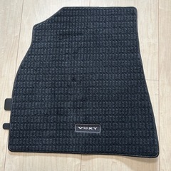 美品　ヴォクシー90系　純正フロアマット　デラックスの画像
