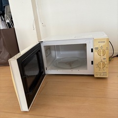 アイリスオーヤマ電子レンジ2017年製の画像