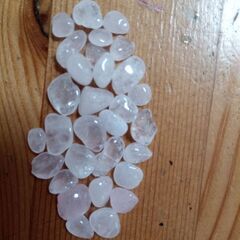 天然石⭐️ハンドメイドパーツの画像