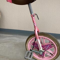 子供用の一輪車とキックスケーター(近所まで引き取り可能な方のみ）の画像