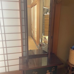 鏡台の画像