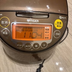 タイガー　IH炊きたて　炊飯器　極うま機能　　5.5合炊き　　　　　の画像