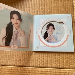 IVEアクリルコースターディスプレイの画像