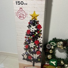 ニトリのクリスマスツリーとリースセットの画像