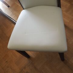 椅子、レザー、未使用品、倉庫保管品、４６ｘ５２ｘ９０の画像