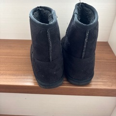 ムートンブーツ　22の画像