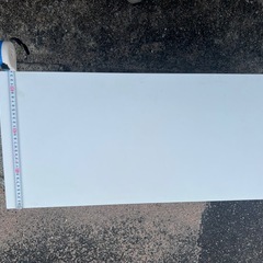 【差し上げます】TV台の画像