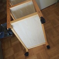 キッチンワゴン、５８x３４x７２、中古、キャスター付きの画像