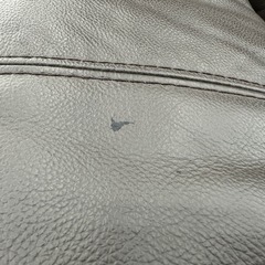 【ドリーム川西店御来店限定】☆ジモティー見たよ♪割引☆2Pソファ　こげ茶色　やや使用感あり／クリーニング済み【2125560000034262】の画像