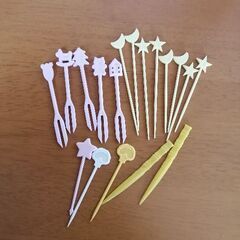 【新品】携帯用カトラリーセットとピックの画像