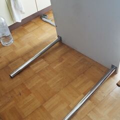 テーブル、１４０x７５x７１、白いテーブル、イベントなどにの画像