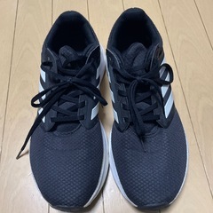 adidasスニーカー26.5cmの画像