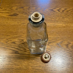 バラでもok!  オリーブオイルの空瓶３本
の画像