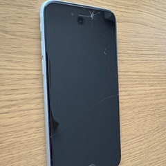 iPhone SE2 64G バッテリー90% 割れあり
の画像