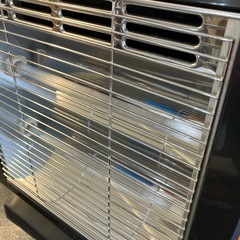 K2511-019 電気ストーブ DS-A8015-BK ブラック 2015年製 通電確認済み キズ汚れ有り　の画像