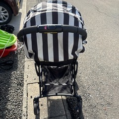 ピジョンB型ベビーカービングル  の画像