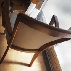 椅子、レザー、両袖、欅枠、倉庫保管品、６０ｘ５５ｘ８９、未使用品の画像