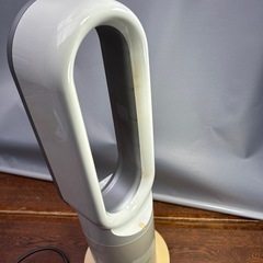 Dyson ダイソン　HOT & COOL ホワイト　AM04管理番号826
の画像