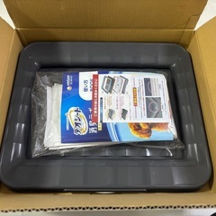 【美品】ワンちゃん4点セット トイレ&抱っこスリング&おむつ&DVDの画像