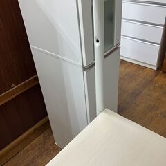 ★リユースのサカイ水戸店★  レンジ台 ホワイト H131.5×D43×W49 クリーニング済み MT6058の画像