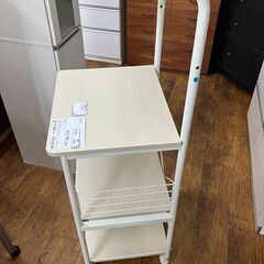 ★リユースのサカイ水戸店★  レンジ台 ホワイト H131.5×D43×W49 クリーニング済み MT6058の画像