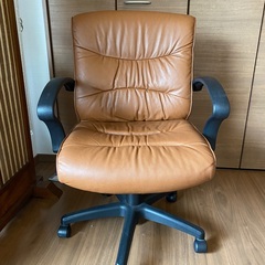 KOKUYO オフィスチェアの画像