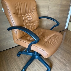 KOKUYO オフィスチェアの画像