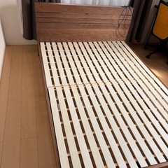 決まりましたダブルベッドフレームの画像