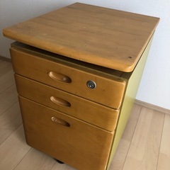 勉強机下棚の画像