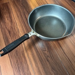 鍋、大フライパンセットの画像