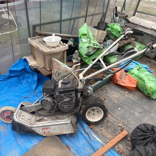 ウイングモア　草刈機