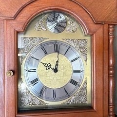 アンティーク柱時計の画像