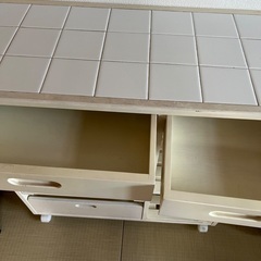 食器棚タダでお譲りしますの画像