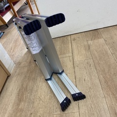 ワイドな踏み台　3段 脚立の画像