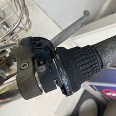 自転車　27インチ 6段変速　オートライトの画像