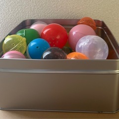 かんかんとガチャポンカプセル28個の画像