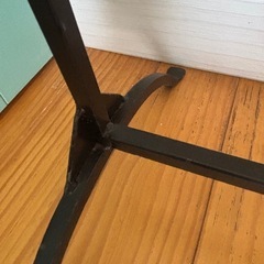 スチール製　
ハンガーラック　什器の画像