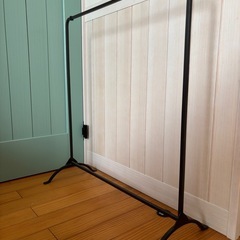 スチール製　
ハンガーラック　什器の画像