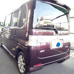 禁煙車めちゃ綺麗　ダイハツタントカスタム25年式　車検9年10月20日満タン　パワスラスマートキー付の画像