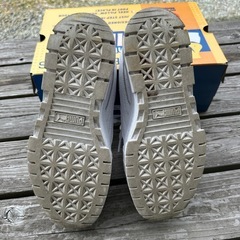 他商品セット購入で値引き！PUMA スニーカー　厚底　24.5センチ 　の画像