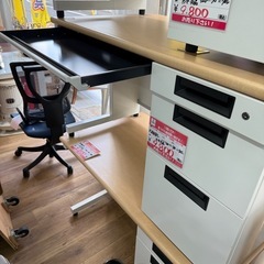 片袖デスク　オフィス用　机　120幅　天板　ナチュラルブラウン　鍵無しの画像