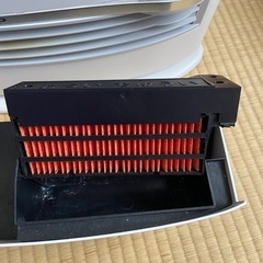 *取引者決定*【取りに来てくださる方】SHARP 加湿ファンヒーターの画像