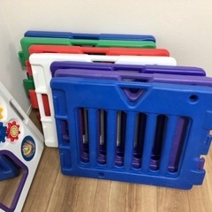 (パネル11枚)ベビーサークル(日本育児製)の画像