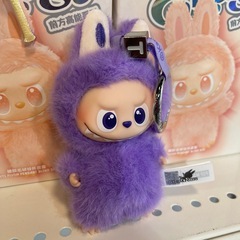 【ラブブ大量入荷】ラブブ PIN FOR LOVE イニシャル「T」パープル（ID1515）の画像