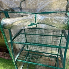 【お話し中】ガーデンハウス・温室・4段小型ビニールハウスの画像