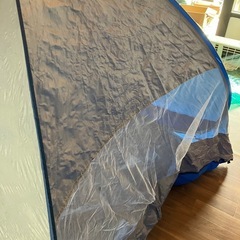 CAPTAIN STAG UVカット　ポップアップテント　フェス　キャンプ　バーベキュー　海水浴場など　非対面取引可能の画像