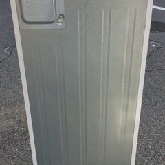 【RKGRE-593】特価！シャープ/179L 2ドア冷凍冷蔵庫/SJ-18E8-KW/中古品/2020年製/店頭引取推奨商品/弊社近隣配達も可の画像